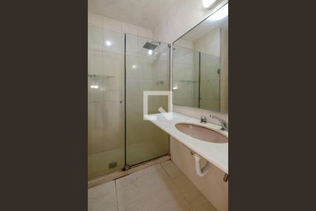 Apartamento à venda com 76m², 2 quartos e 1 vaga Apartamento à venda com 76m², 2 quartos e 1 vagaBanheiro da Suíte