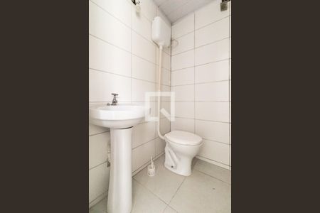 Casa à venda com 134m², 3 quartos e 1 vaga Casa à venda com 134m², 3 quartos e 1 vagaBanheiro