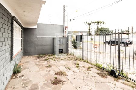 Casa à venda com 134m², 3 quartos e 1 vaga Casa à venda com 134m², 3 quartos e 1 vagaFachada