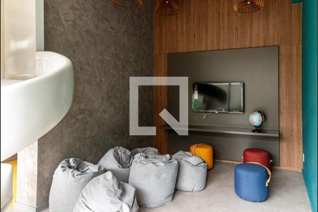 Apartamento para alugar com 95m², 3 quartos e 2 vagas Apartamento para alugar com 95m², 3 quartos e 2 vagasÁrea comum do prédio