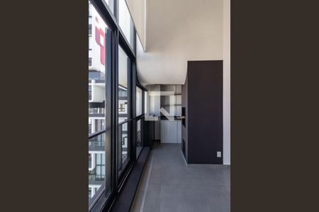 Sala de apartamento para alugar com 3 quartos, 95m² em Vila Olímpia, São Paulo