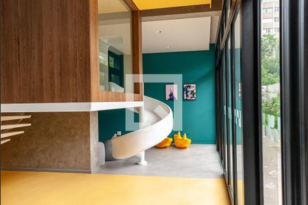 Apartamento para alugar com 95m², 3 quartos e 2 vagas Apartamento para alugar com 95m², 3 quartos e 2 vagasÁrea comum do prédio