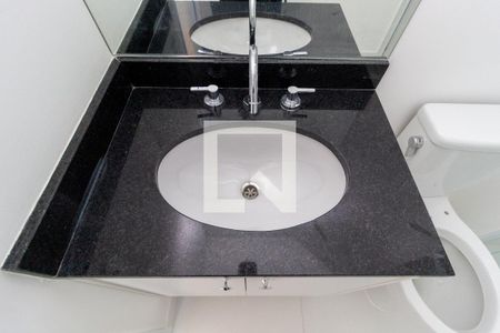 Apartamento para alugar com 27m², 1 quarto e sem vaga Apartamento para alugar com 27m², 1 quarto e sem vagaDetalhe - Banheiro