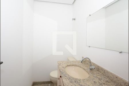 Lavabo de apartamento para alugar com 4 quartos, 156m² em Cambuí, Campinas