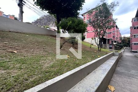 Apartamento à venda com 55m², 2 quartos e 1 vagaÁrea comum