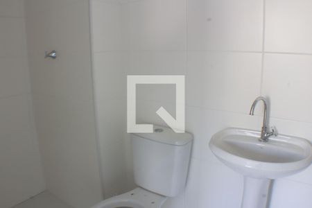 Banheiro de apartamento para alugar com 2 quartos, 35m² em Barra Funda, São Paulo
