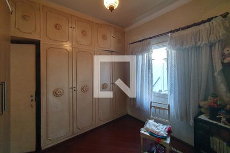 Casa à venda com 247m², 4 quartos e 2 vagas Casa à venda com 247m², 4 quartos e 2 vagasquarto 2