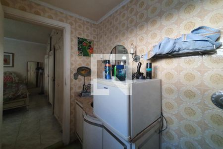 Casa à venda com 247m², 4 quartos e 2 vagas Casa à venda com 247m², 4 quartos e 2 vagasquarto 4 suite banheiro