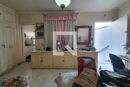 Casa à venda com 247m², 4 quartos e 2 vagas Casa à venda com 247m², 4 quartos e 2 vagasquarto 4 suite