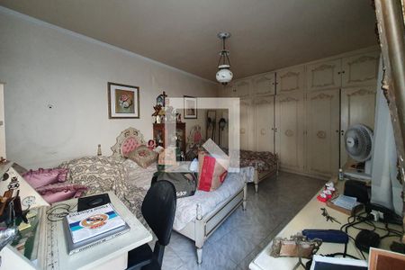 Casa à venda com 247m², 4 quartos e 2 vagas Casa à venda com 247m², 4 quartos e 2 vagasquarto 4 suite