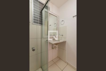 Apartamento para alugar com 47m², 2 quartos e sem vaga Apartamento para alugar com 47m², 2 quartos e sem vagaBanheiro