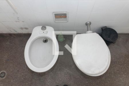 Apartamento para alugar com 72m², 2 quartos e sem vaga Apartamento para alugar com 72m², 2 quartos e sem vagaBanheiro