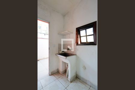 Casa à venda com 100m², 2 quartos e 3 vagasÁrea de serviço