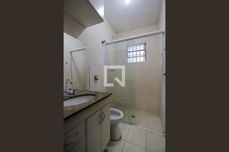 Casa à venda com 100m², 2 quartos e 3 vagasBanheiro