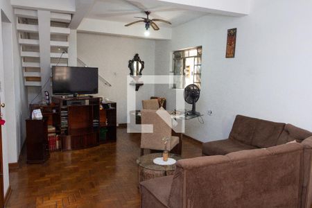 Casa para alugar com 4 quartos, 190m² em Rio Pequeno, São Paulo