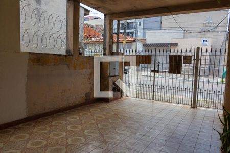 Casa para alugar com 190m², 4 quartos e 2 vagas