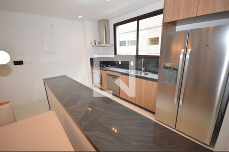 Apartamento à venda com 3 quartos, 106m² em Funcionários, Belo Horizonte