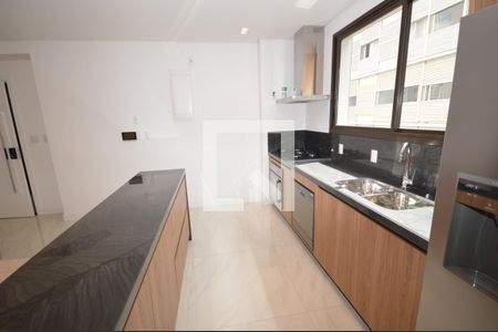 Apartamento à venda com 106m², 3 quartos e 2 vagas