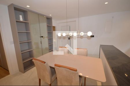 Apartamento à venda com 3 quartos, 106m² em Funcionários, Belo Horizonte