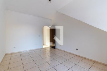 Quarto 1 de casa para alugar com 2 quartos, 250m² em Vila Verde, São Paulo