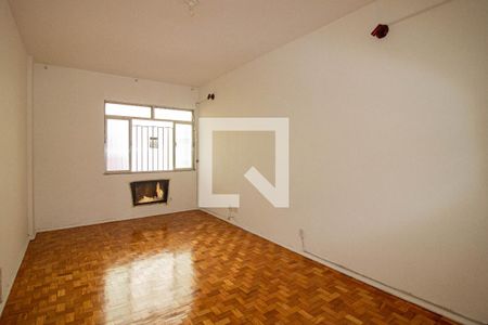 Apartamento à venda com 86m², 2 quartos e 1 vagaSala