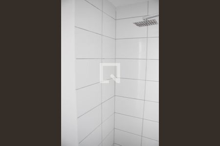 Apartamento à venda com 48m², 2 quartos e sem vaga Apartamento à venda com 48m², 2 quartos e sem vagaBanheiro