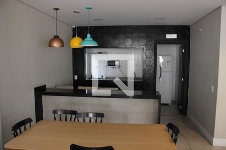 Apartamento à venda com 48m², 2 quartos e sem vaga Apartamento à venda com 48m², 2 quartos e sem vagaÁrea comum - Salão de festas