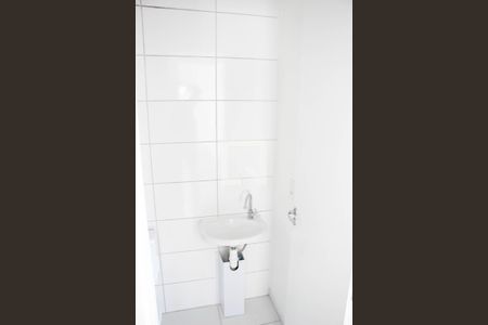 Apartamento à venda com 48m², 2 quartos e sem vaga Apartamento à venda com 48m², 2 quartos e sem vagaBanheiro