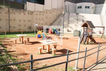Apartamento à venda com 48m², 2 quartos e sem vaga Apartamento à venda com 48m², 2 quartos e sem vagaÁrea comum - Playground