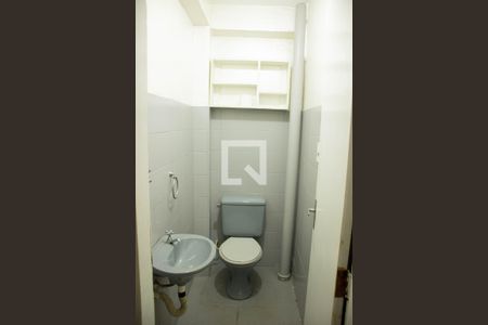 Casa à venda com 240m², 3 quartos e 1 vagaBanheiro