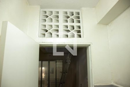 Casa à venda com 240m², 3 quartos e 1 vagaBanheiro 2