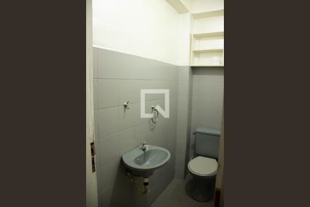 Casa à venda com 240m², 3 quartos e 1 vagaBanheiro