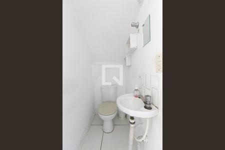 Lavabo de casa para alugar com 3 quartos, 142m² em Cidade Líder, São Paulo