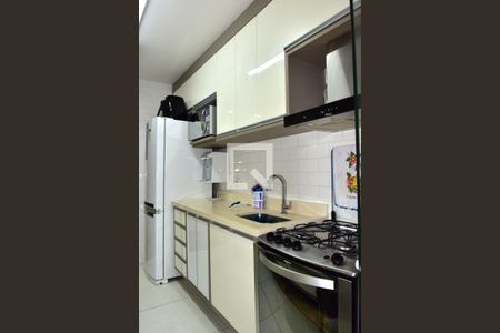 Apartamento à venda com 61m², 2 quartos e 1 vagaCozinha - Armários