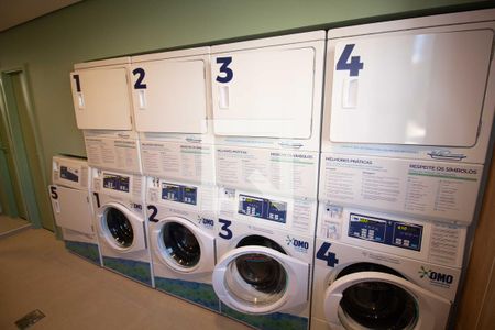 Studio para alugar com 27m², 1 quarto e sem vaga Studio para alugar com 27m², 1 quarto e sem vagaLavanderia