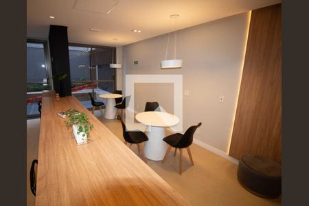 Studio para alugar com 27m², 1 quarto e sem vaga Studio para alugar com 27m², 1 quarto e sem vagaHall social