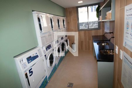 Studio para alugar com 27m², 1 quarto e sem vaga Studio para alugar com 27m², 1 quarto e sem vagaLavanderia