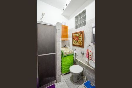 Apartamento à venda com 70m², 2 quartos e sem vagaBanheiro