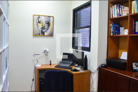 Apartamento para alugar com 80m², 3 quartos e 1 vagaEscritório