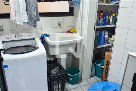 Apartamento para alugar com 80m², 3 quartos e 1 vagaÁrea de Serviço