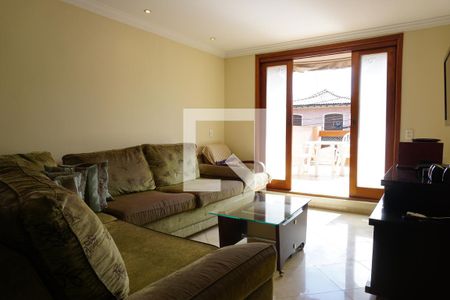 Sala  de casa à venda com 4 quartos, 210m² em Jardim Olympia, São Paulo