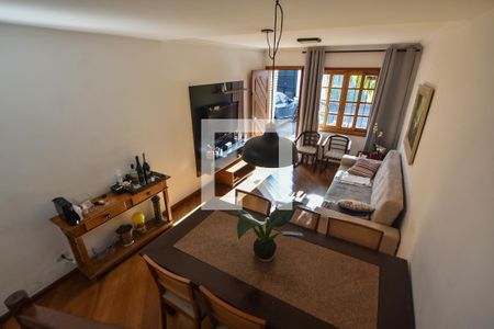 Casa de condomínio para alugar com 130m², 2 quartos e 1 vagaSala 