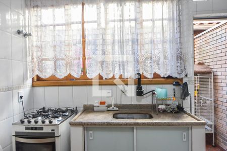 Casa de condomínio para alugar com 130m², 2 quartos e 1 vagaCozinha