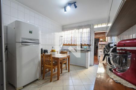 Casa de condomínio para alugar com 130m², 2 quartos e 1 vagaCozinha