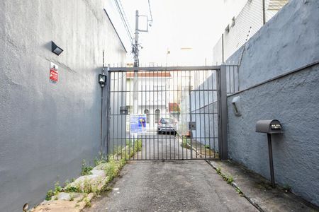 Casa de condomínio para alugar com 130m², 2 quartos e 1 vagaRua Fechada