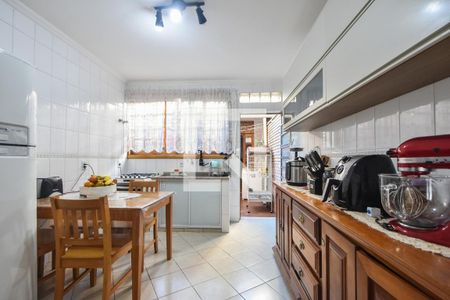 Casa de condomínio para alugar com 130m², 2 quartos e 1 vagaCozinha                   