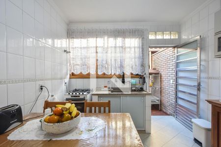 Casa de condomínio para alugar com 130m², 2 quartos e 1 vagaCozinha