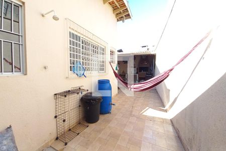 Casa à venda com 226m², 4 quartos e 6 vagasQuintal 