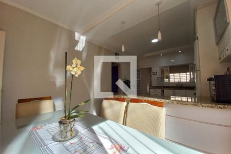 Casa à venda com 226m², 4 quartos e 6 vagasCopa 