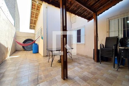 Casa à venda com 226m², 4 quartos e 6 vagasÁrea comum - Churrasqueira